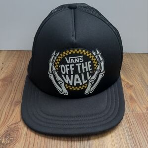 Vans Off the Wall Skeleton Fingers Black Snapback Adjustable Trucker Hat Cap